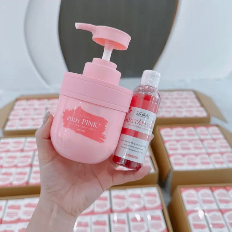 Mua 1 Tặng 1 - Kem Body PINK Siêu Kích Trắng 300gr