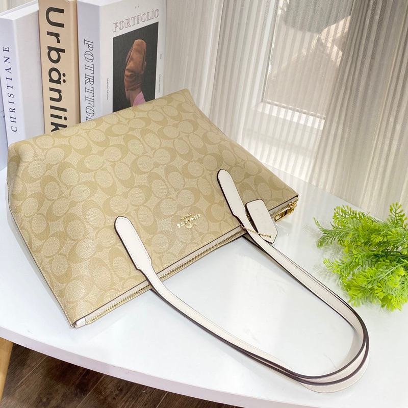 Túi coach zip tote màu mới
