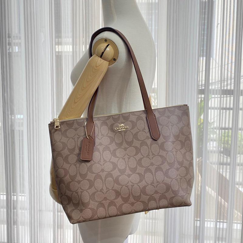 Túi coach zip tote mẫu mới