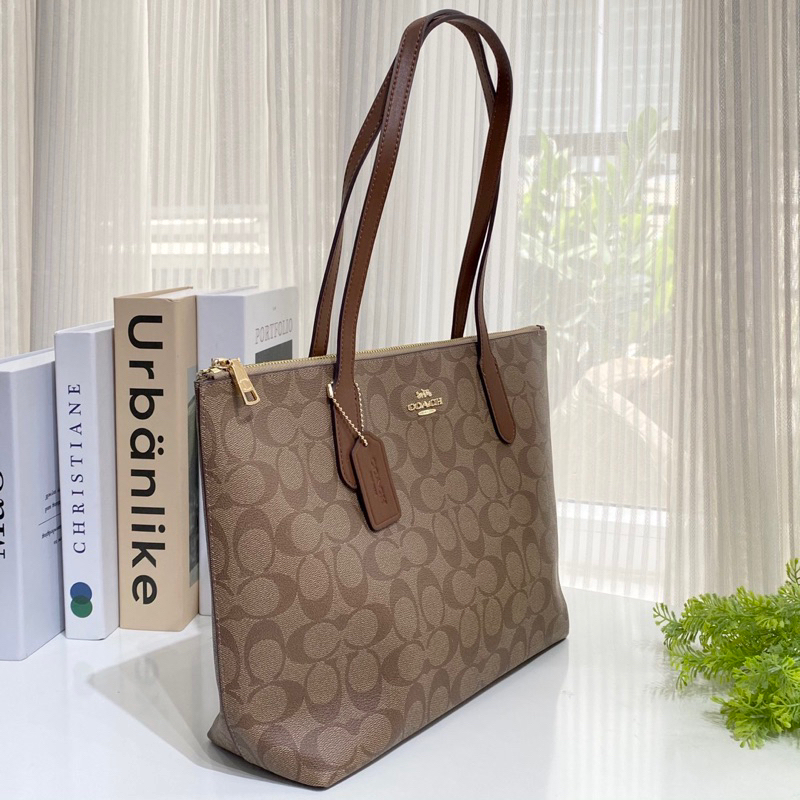 Túi coach zip tote mẫu mới