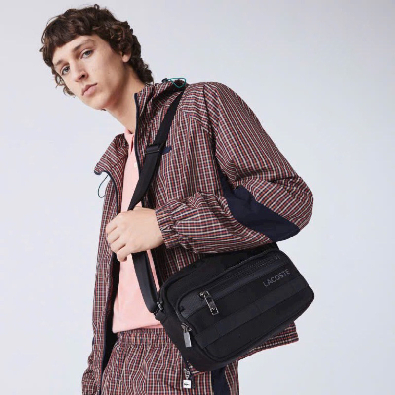 Túi lacoste đeo chéo nam