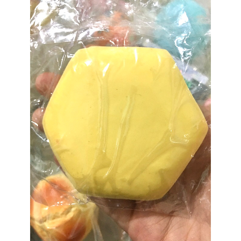 Squishy tổ ong chất bơ