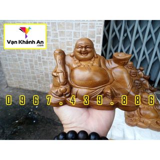Tượng gỗ để xe ô tô