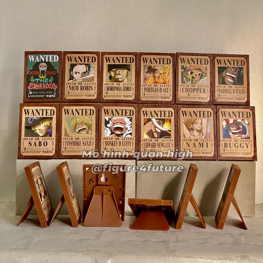 Thẻ lệnh truy nã của One Piece cao 9CM - thẻ nhựa trưng mô hình - ảnh truy nã Luffy - shanks