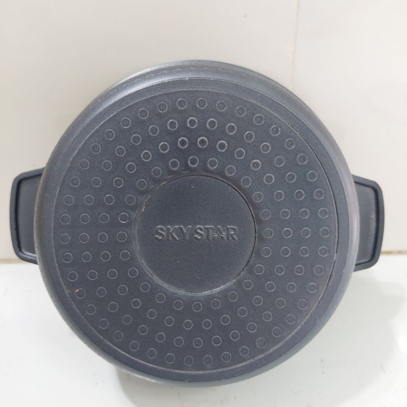 Nồi gang - Thố đúc vân đá đáy từ cao cấp Sky Star