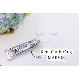 Kem đánh răng Marvis Whitening Mint