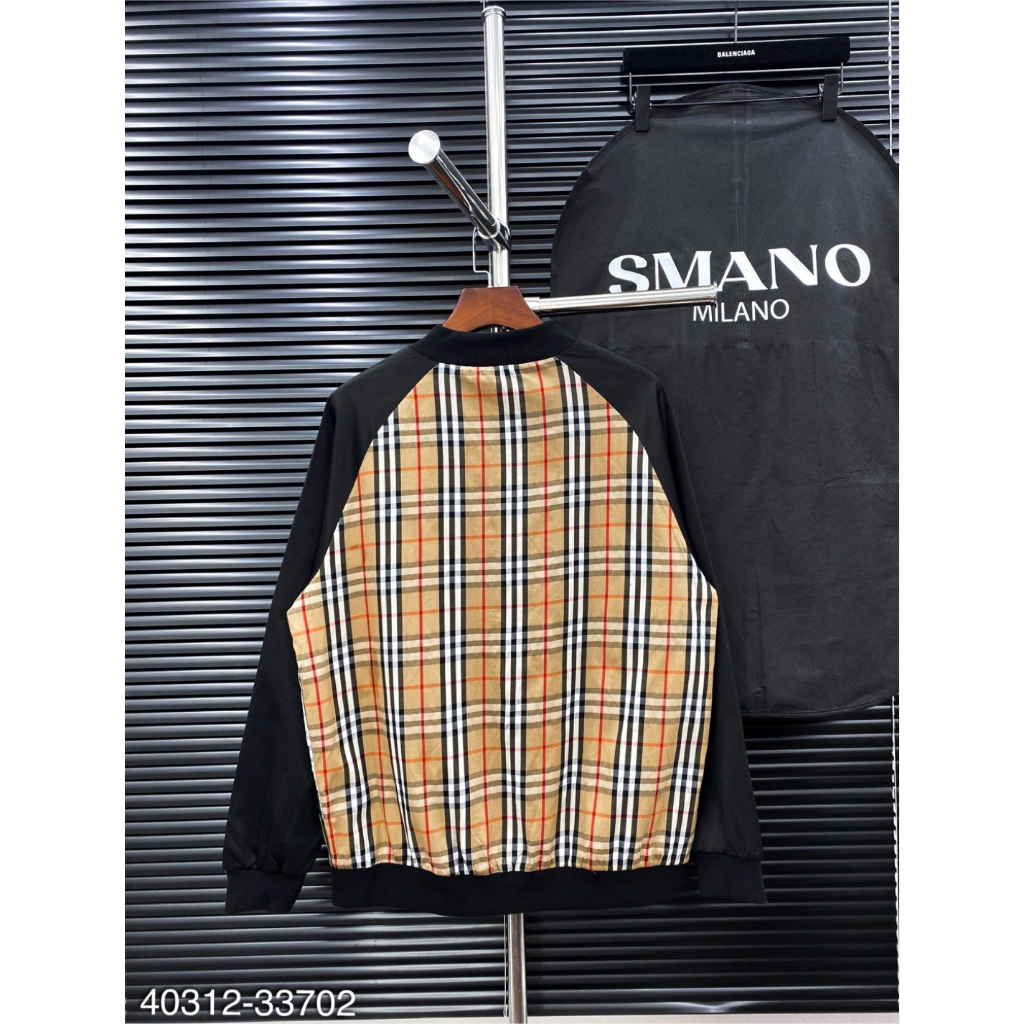 Áo khoác bomber nam nữ thân kẻ thêu chữ TB siêu hot HARIQUEEN