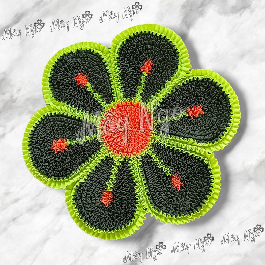 Thảm lau chân bông hoa nhà may