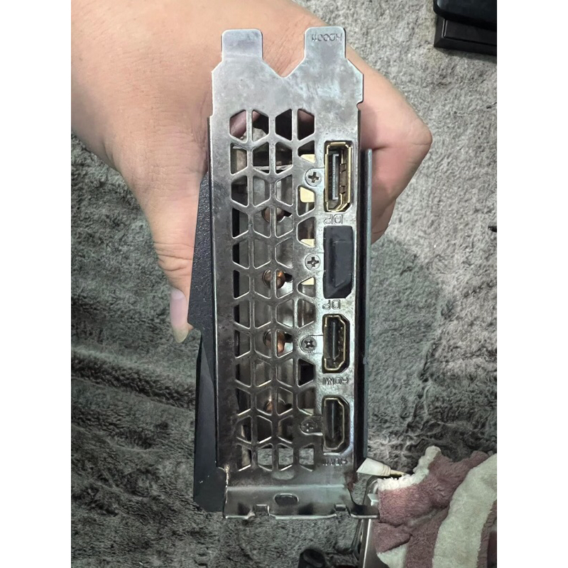 VGA GIGABYTE Radeon RX 6700 XT GAMING OC 12G