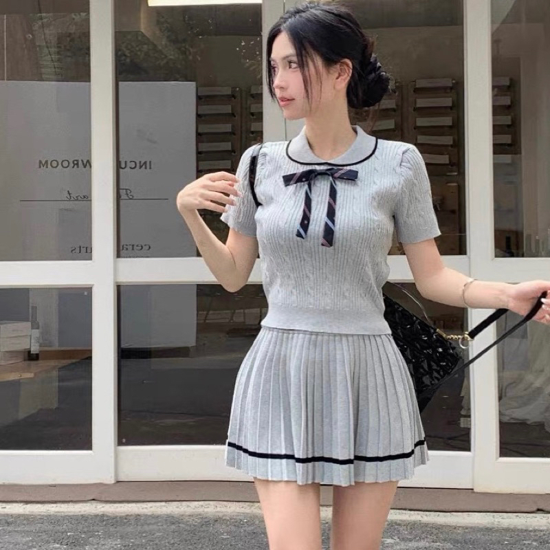 Quini.store - Set Áo + Chân Váy Len Nơ Xinh