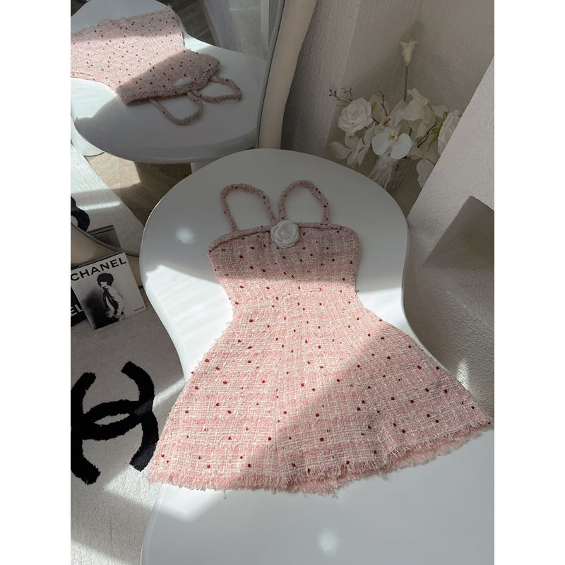 Đầm yếm dạ hoa trà