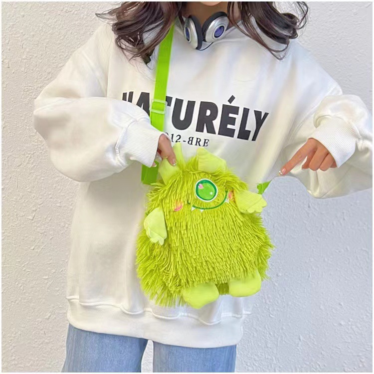 Túi Xách Phủ Lông Hoạt Hình Chó Tai To Và Những Người Bạn Dễ Thương