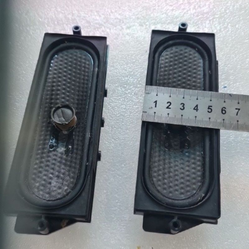 Cặp loa toàn dãi 8ohm/15w, tháo từ tivi LG, mỏng , dẹt , 42PQ10