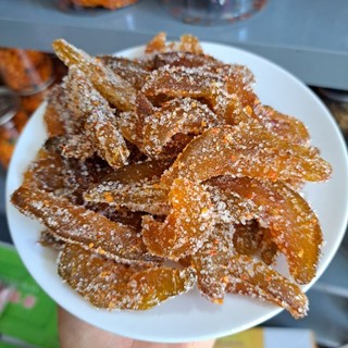 Ô mai mứt cóc tách hạt sấy chanh muối ớt- hũ 400gr