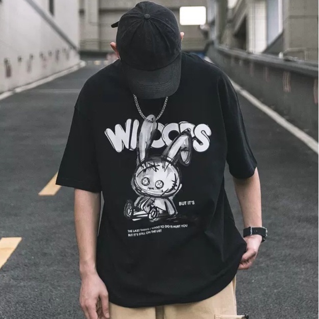 Áo Thun Nam Form Rộng HappyTee - Mẫu Graphic Thỏ WIOOPS Trẻ Trung Chất Vải Cotton 100 - 2 Màu Đen Trắng