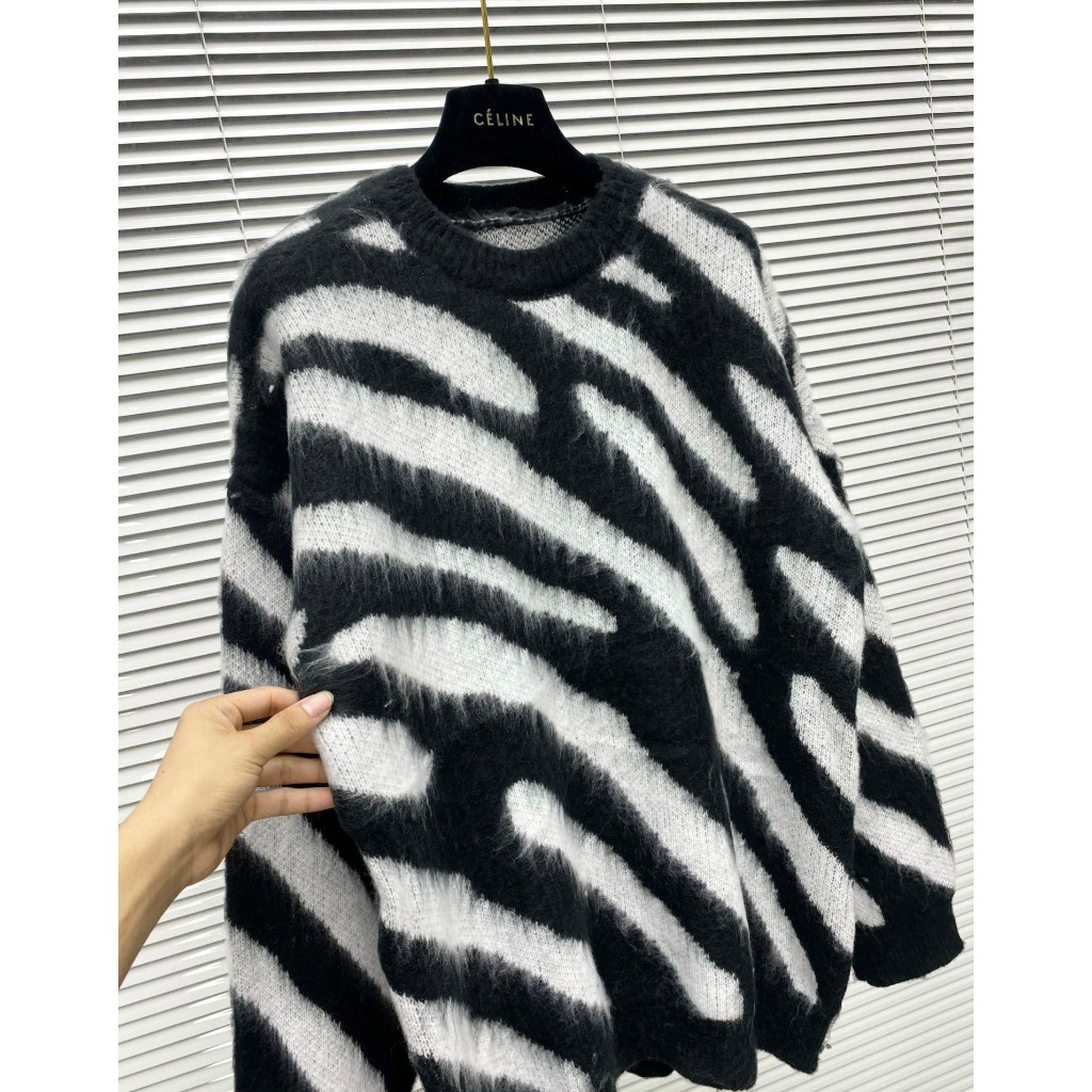 Áo Len sọc vằn dang siêu hót chất dày dặn dành cho boy phố nam nữ new 2024.