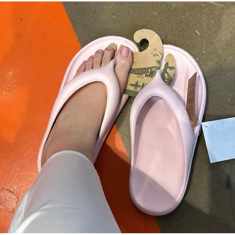Dép xỏ ngón Shoopen vảy sơn mới
