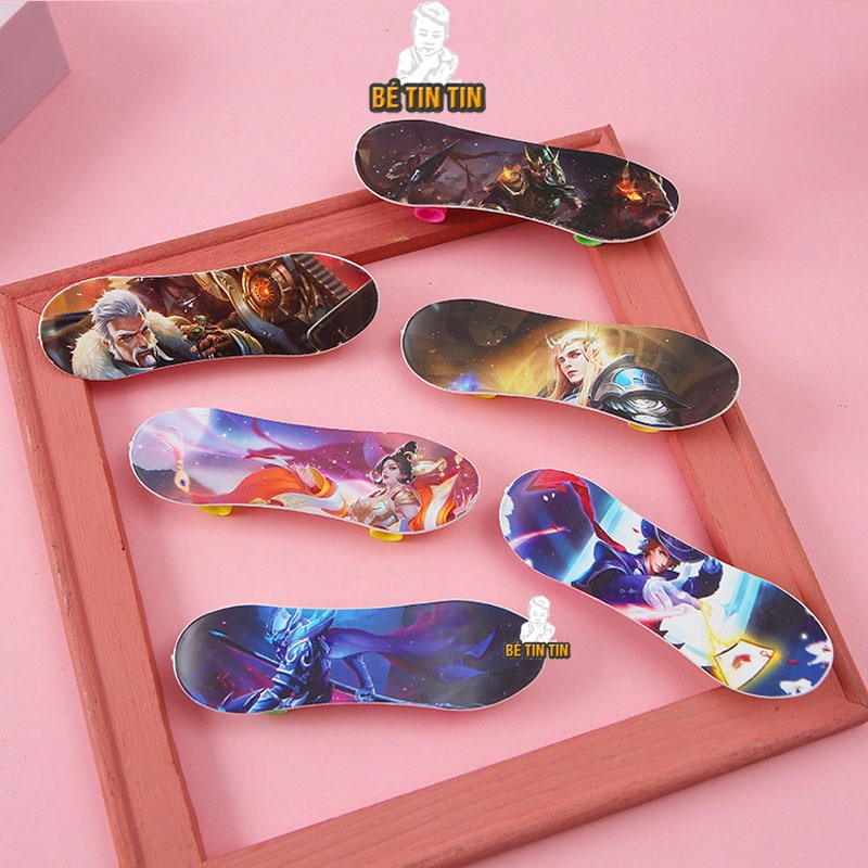 Ván trượt ngón tay mini bằng nhựa nhiều hình cute dễ thương