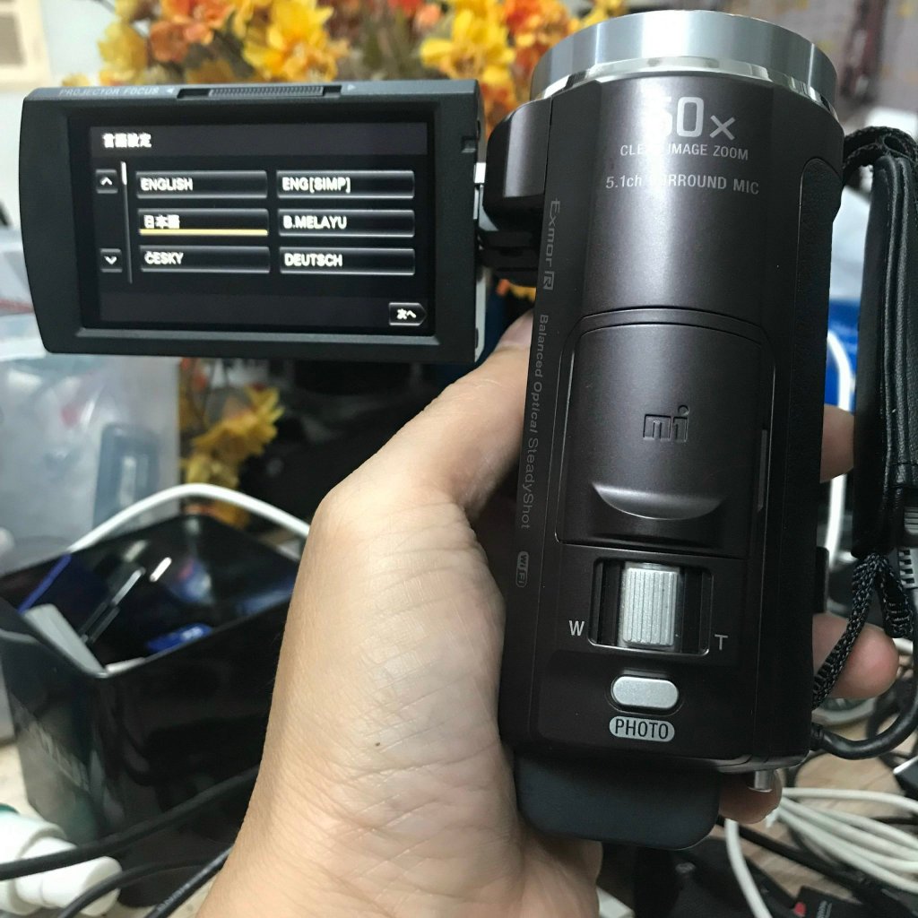 Máy quay phim Sony HDR PJ540 chống rung 5 trục có wifi