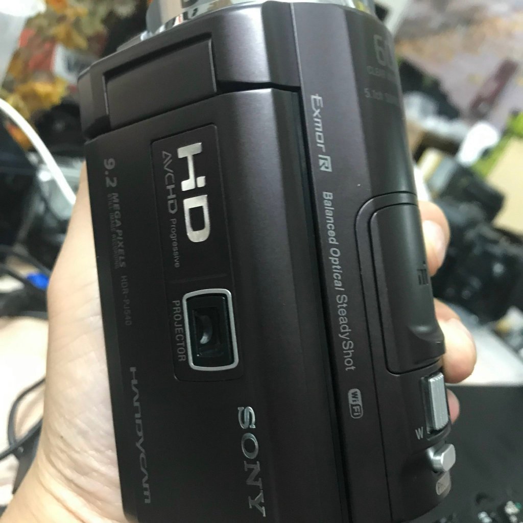 Máy quay phim Sony HDR PJ540 chống rung 5 trục có wifi