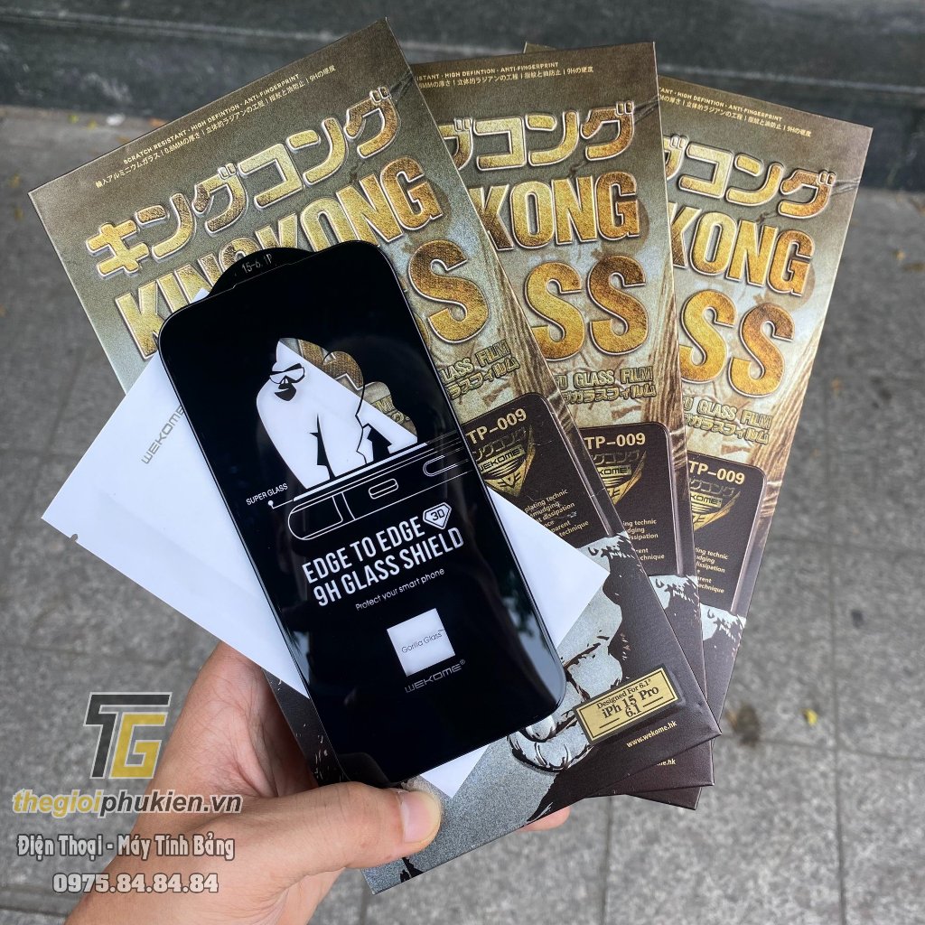 Tấm kính cường lực full màn hình iPhone 15 Pro Max chính hãng WEKOME hộp kim loại