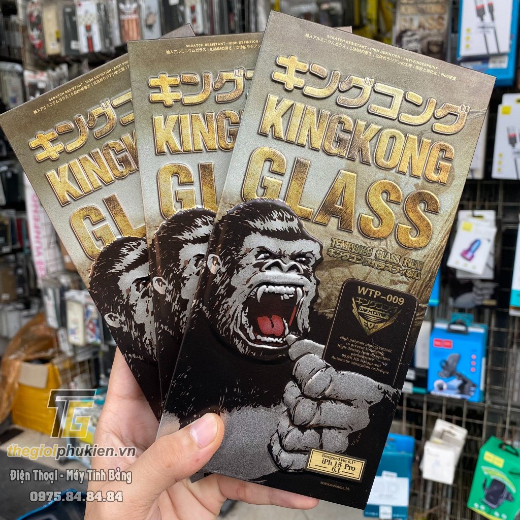 Tấm kính cường lực full màn hình iPhone 15 Pro Max chính hãng WEKOME hộp kim loại