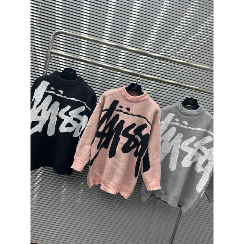 Áo len stussy hoạ tiết chữ ngang đơn giản,áo stussy vải len hoạ tiết chữ stussy trắng ngang ngực phong cách boy phố