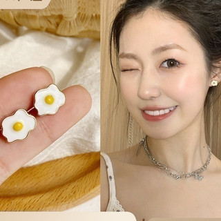 Bông tai trứng chiên nữ cá tính thời trang hàn quốc năng động