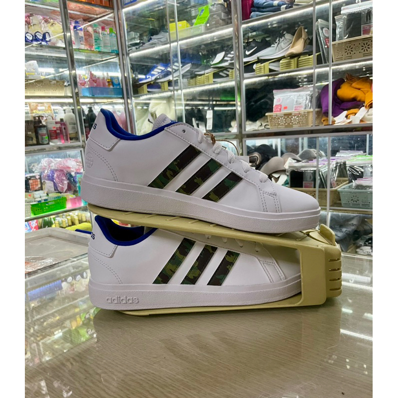 Giày Adidas chính hãng mua tại Nhật