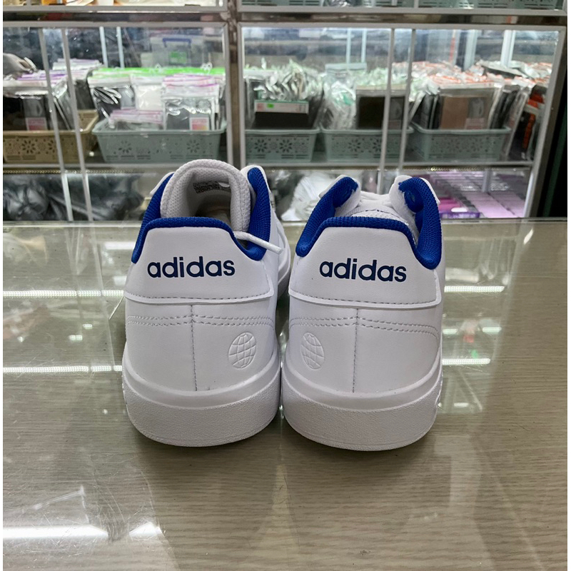 Giày Adidas chính hãng mua tại Nhật