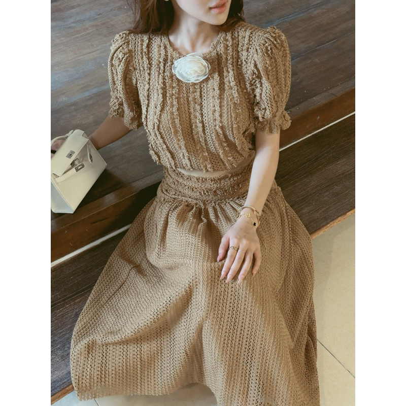 SÉT ÁO TAY NGẮN + CHÂN VÁY - A05129