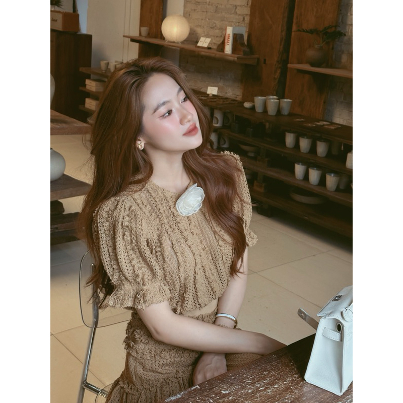 SÉT ÁO TAY NGẮN + CHÂN VÁY - A05129