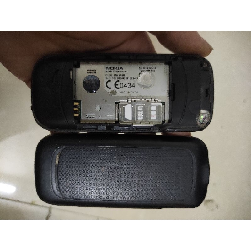 Nokia 2323c