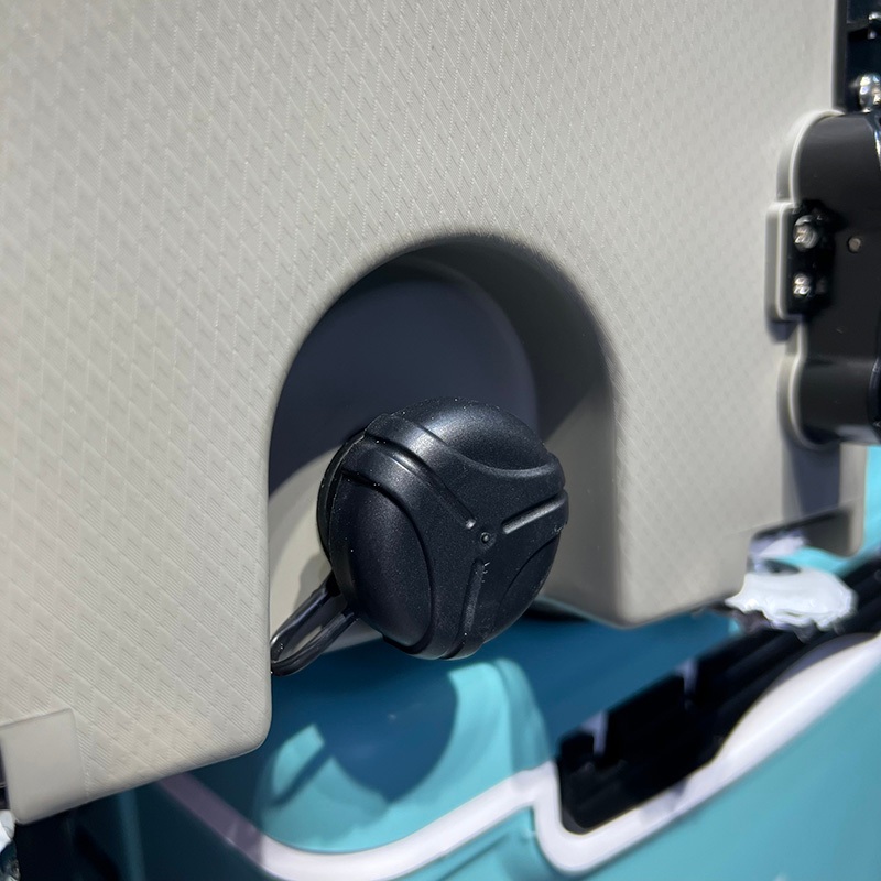 Thùng Câu Đài Mini 18L JRFISH Trọng Lượng 3kg8 Dễ Dàng Di Chuyển TC-7