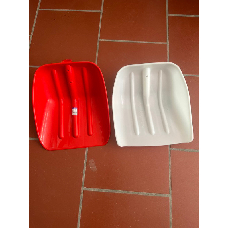 Xẻng nhựa cỡ đại siêu bền chắc ,dùng hót siêu nhanh