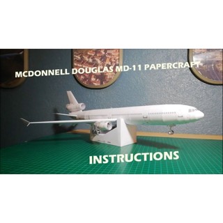 Mô hình giấy máy bay McDonnell Douglas MD-11 tỉ lệ 1:120 về tự cắt dán