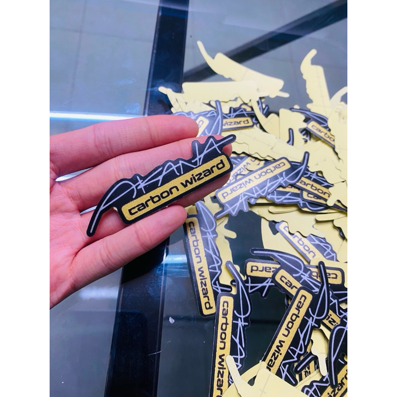 Tem akana ,Tem Simpson Cậu bé lấp ló dán xe , dán điện thoại