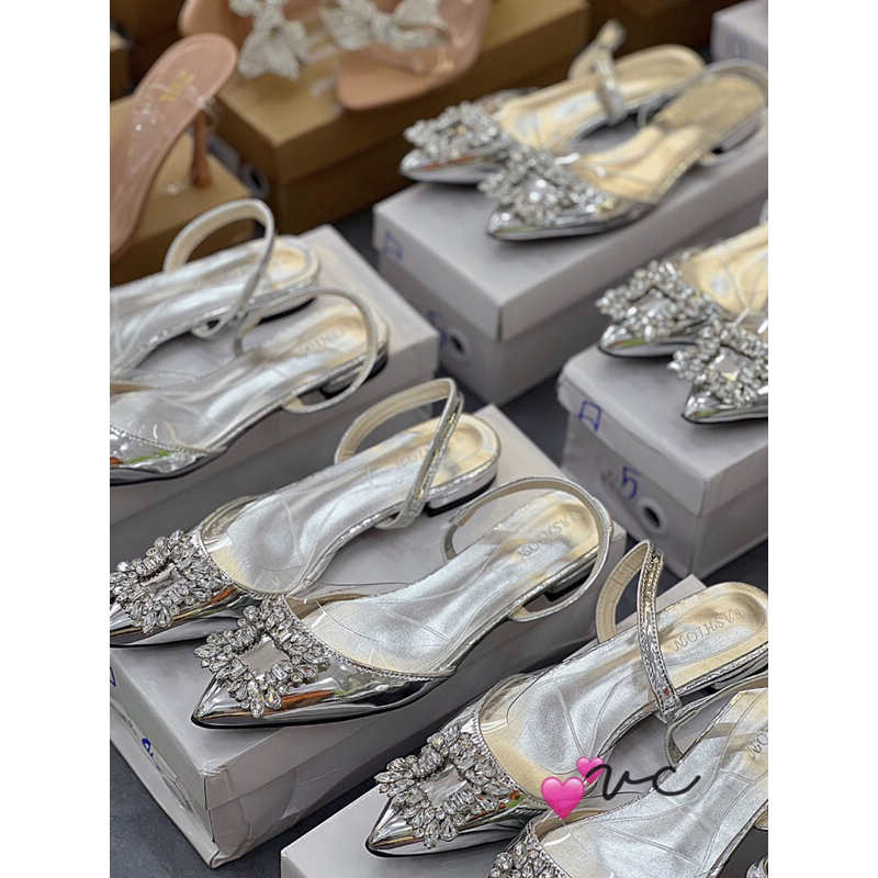 Sandal bệt bạc khoá đá QCCC fullbox