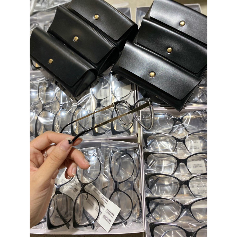 Kính mắt thời trang chống ánh sáng xanh