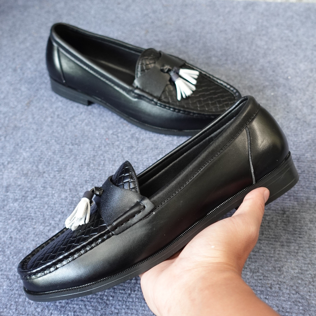 Giày lười nam dập vân đan, da mềm, đế cao su rất êm 2 màu nâu , đen