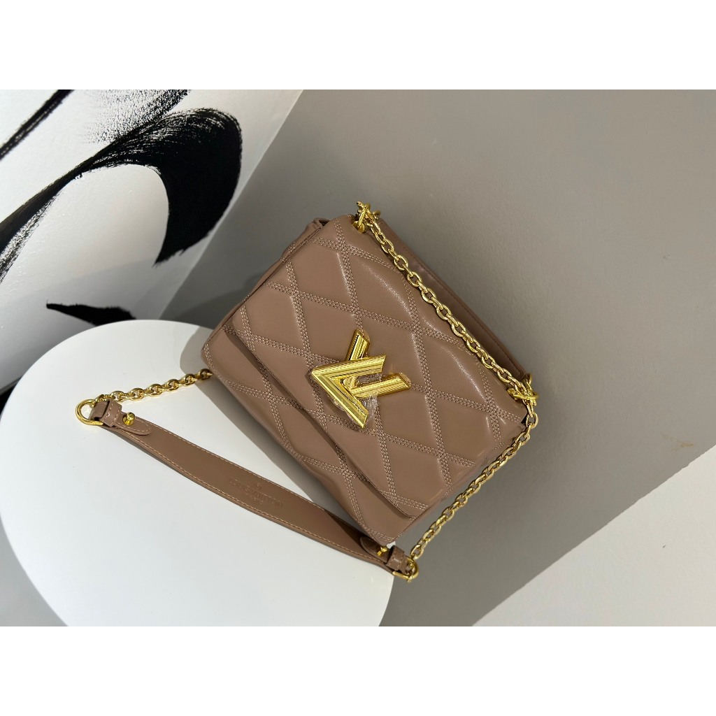 TÚI LV GO-14 DA CỪU SZ23