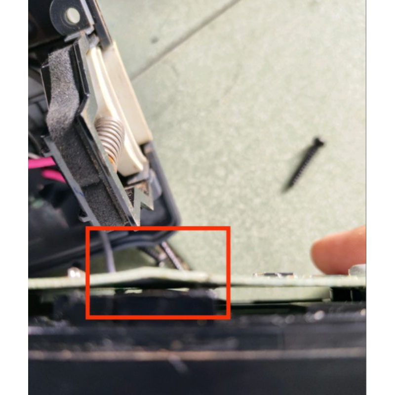 Sạc và vỏ pin Makita 36v