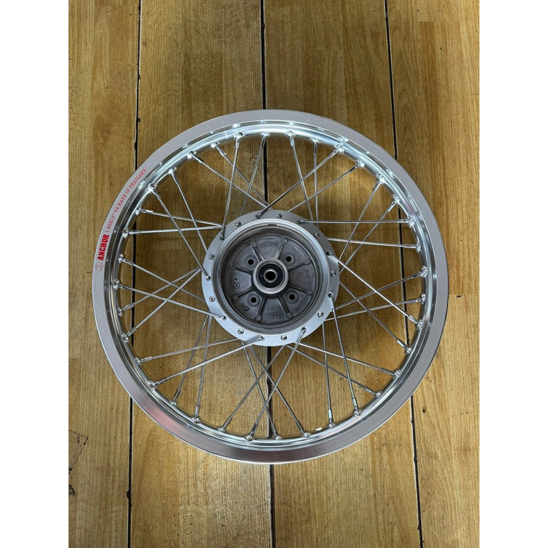 Căm xi mạ bóng crome Osaki hộp mới chống hàng giả thay hộp củ, sáng bóng và chất lượng hơ.