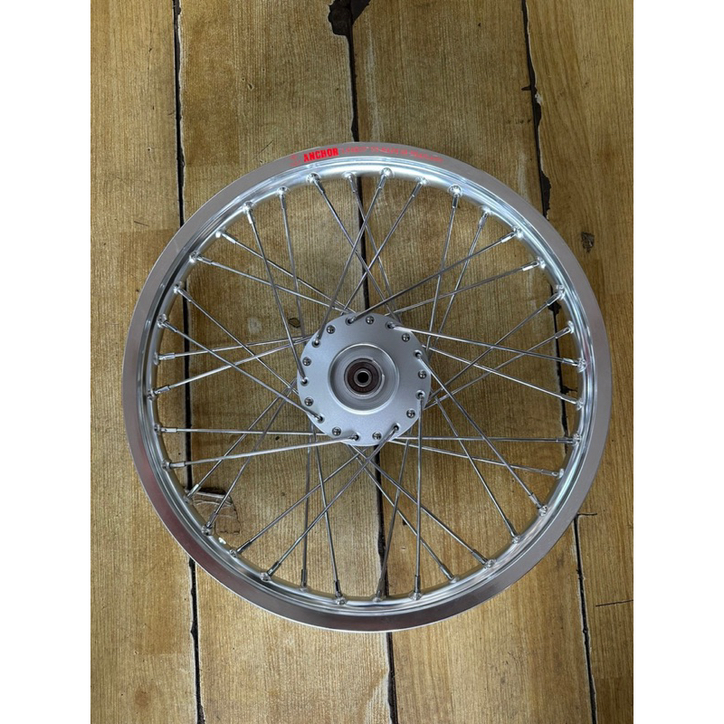 Căm xi mạ bóng crome Osaki hộp mới chống hàng giả thay hộp củ, sáng bóng và chất lượng hơ.