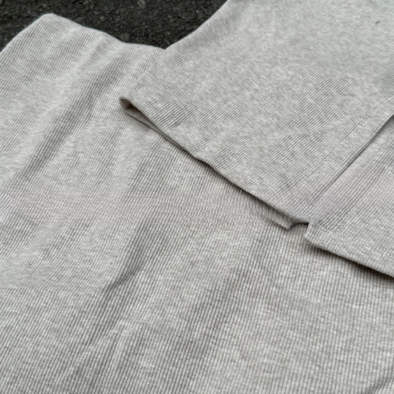 Áo cài nút + chân váy ôm quyến rũ, sexy và cực trendy Bộ 2 món cài nút chất thun gân dày dặn ôm, co giãn nhẹ