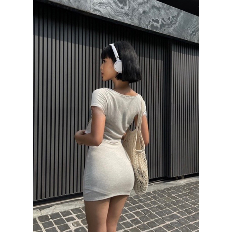 Áo cài nút + chân váy ôm quyến rũ, sexy và cực trendy Bộ 2 món cài nút chất thun gân dày dặn ôm, co giãn nhẹ