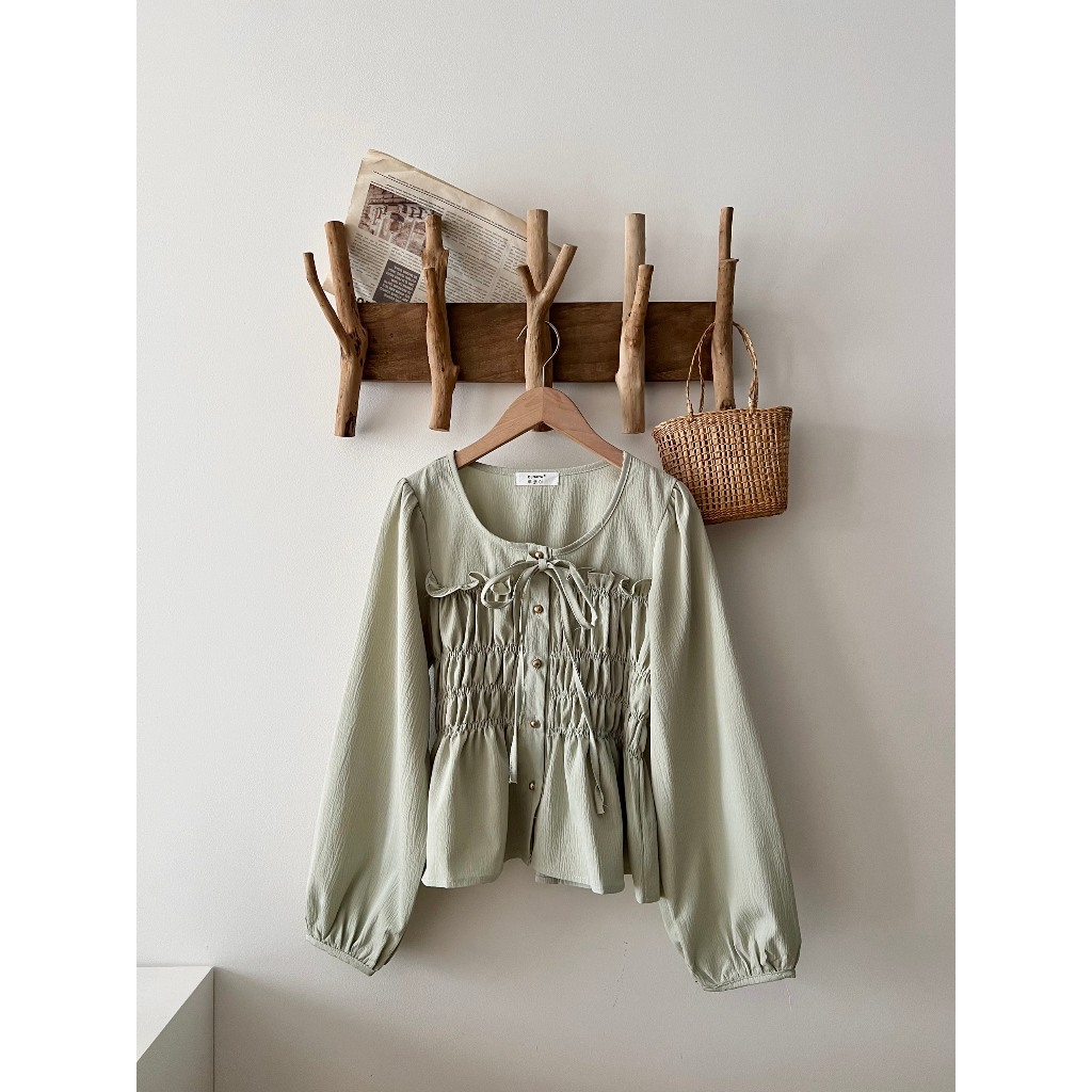 Áo sơ mi nữ dài tay A.545, Áo sơ mi dài tay cổ tròn nhún eo cột nơ ngực bánh bèo - Shop Chấm Bi