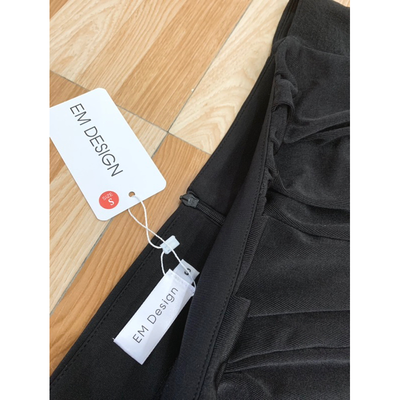 Đầm trễ vai dài tay thiết kế chất liệu umi silk co dãn mềm nhẹ thanh lịch sang chảnh