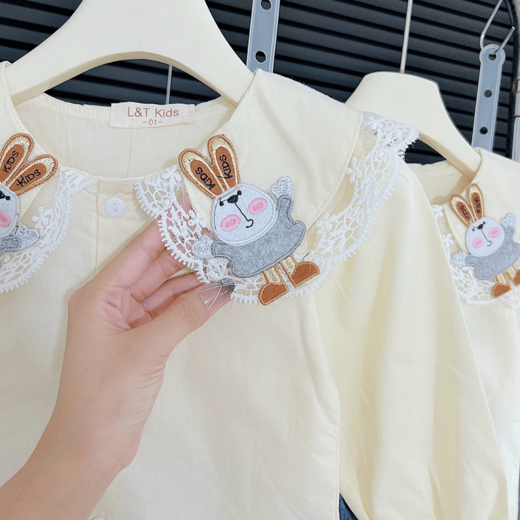 TT274  Áo sơ mi và quần jean thỏ cho bé - MOMCARE Fashion