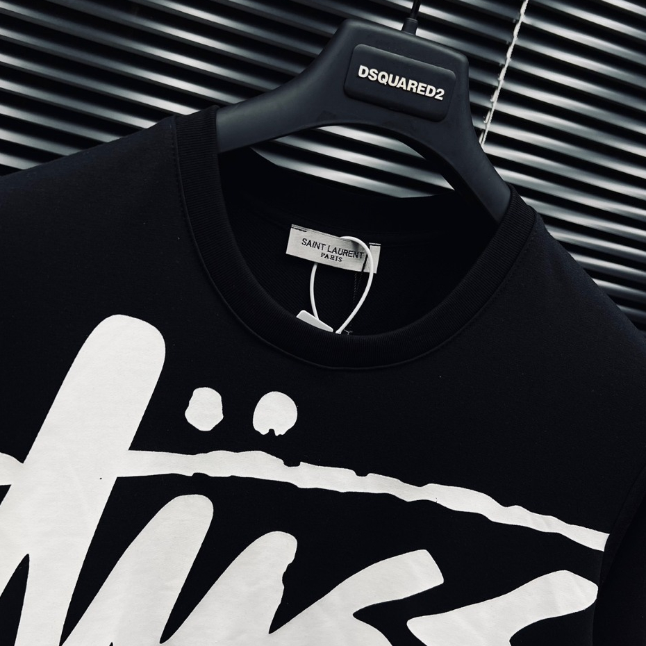 Áo Dài Tay Sweater Nam Nữ In Chữ STUZZY Sắc Nét, Chất Vải Nỉ Cao Cấp, Dày Dặn, Phong Cách Trẻ Trung, Năng Động